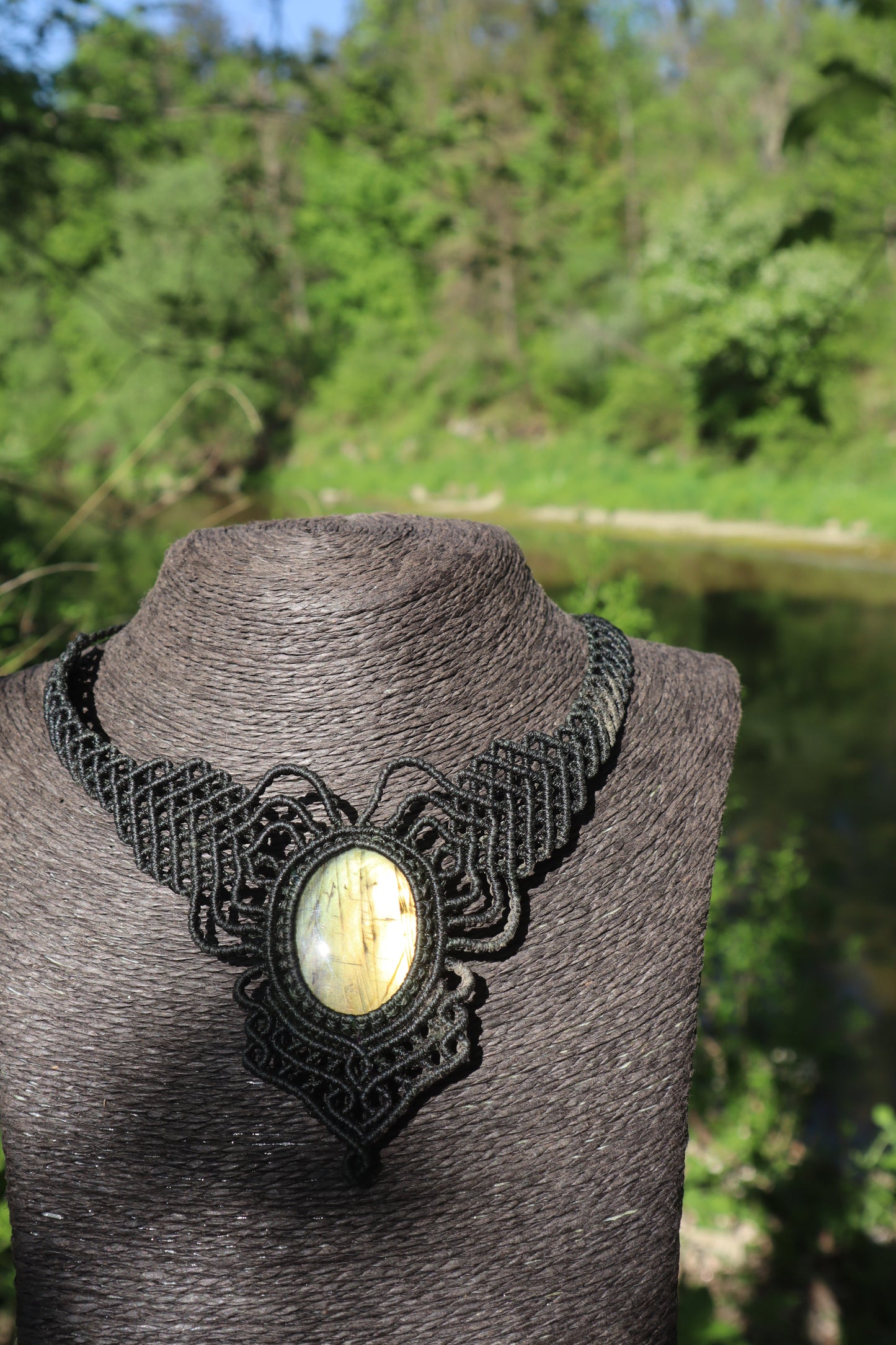 Green Makramee Collier mit Labradorit