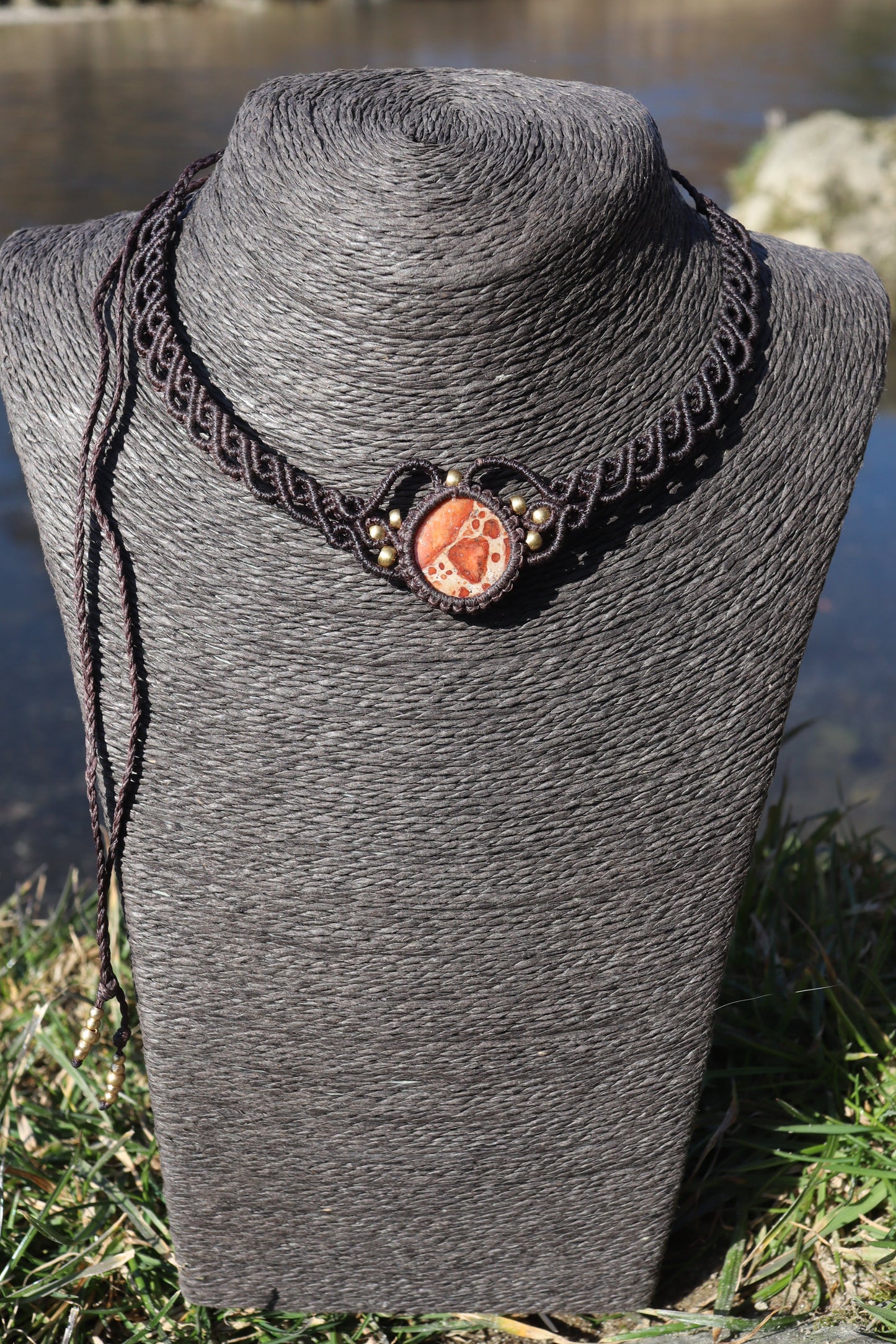Makarameechoker und Tiara mit Bilderjaspis