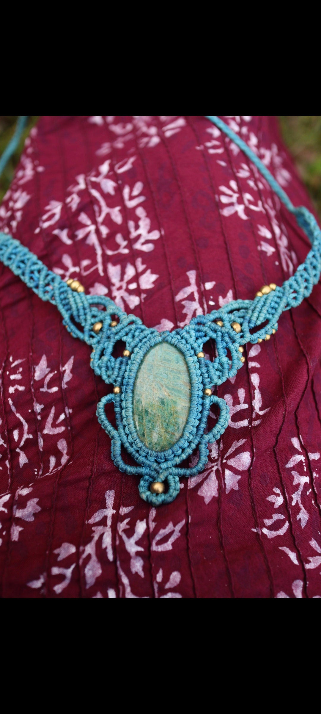 Türkisblaues Macramee Collier mit Amazonit