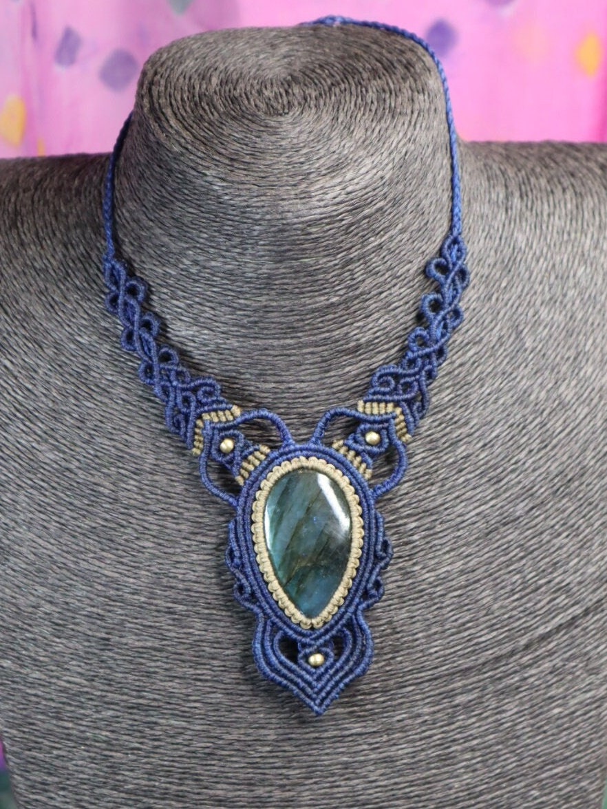 Makramee Collier mit Labradorit,
