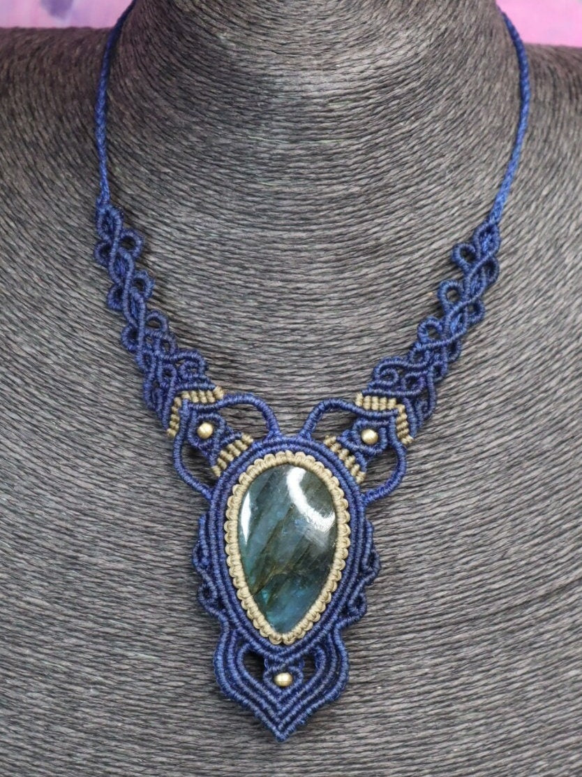 Makramee Collier mit Labradorit,