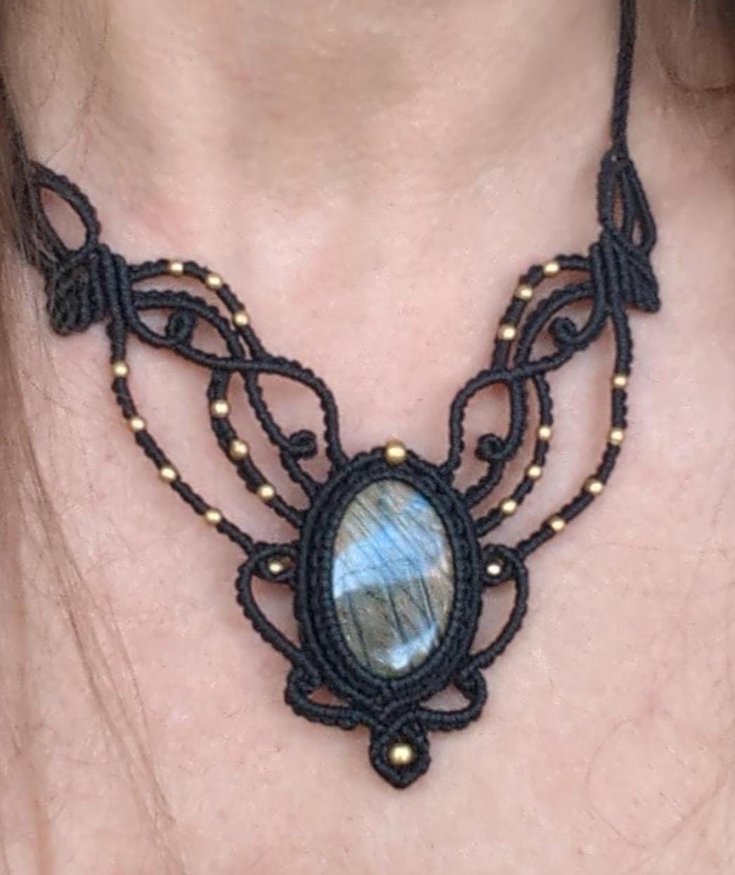 Schwarzes Makramee Collier