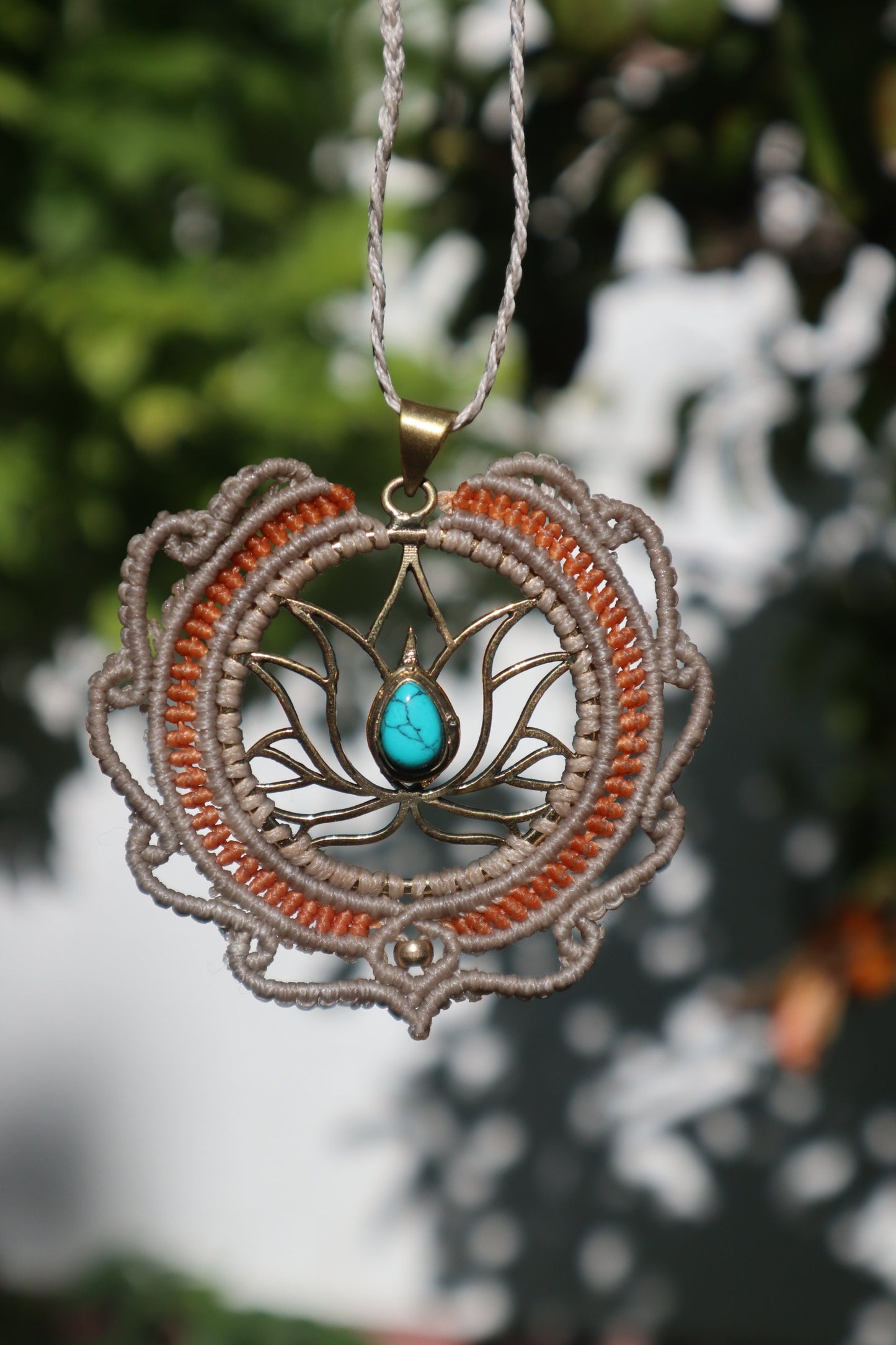Lotosblüte Mandala Kette