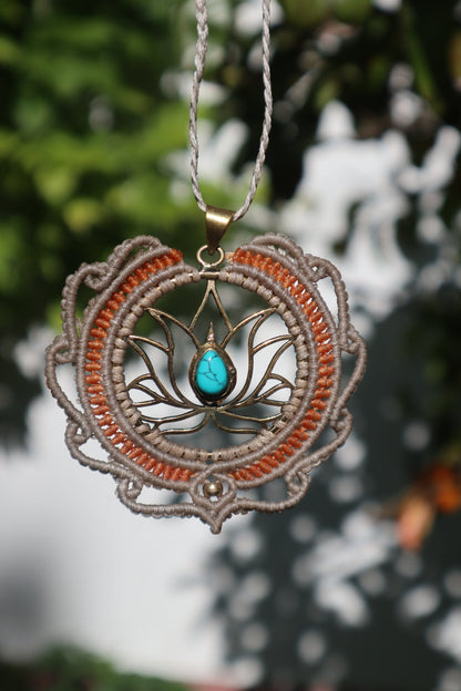 Lotosblüte Mandala Kette