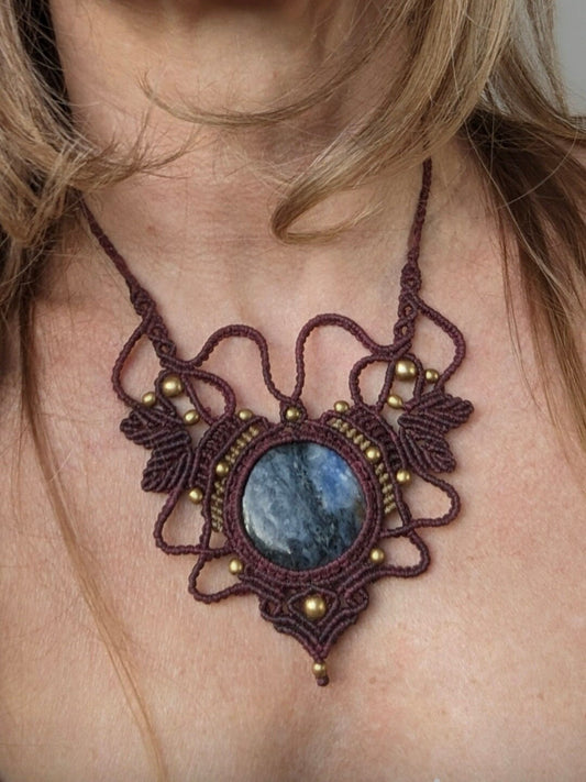 Makramee Collier mit Sodalit
