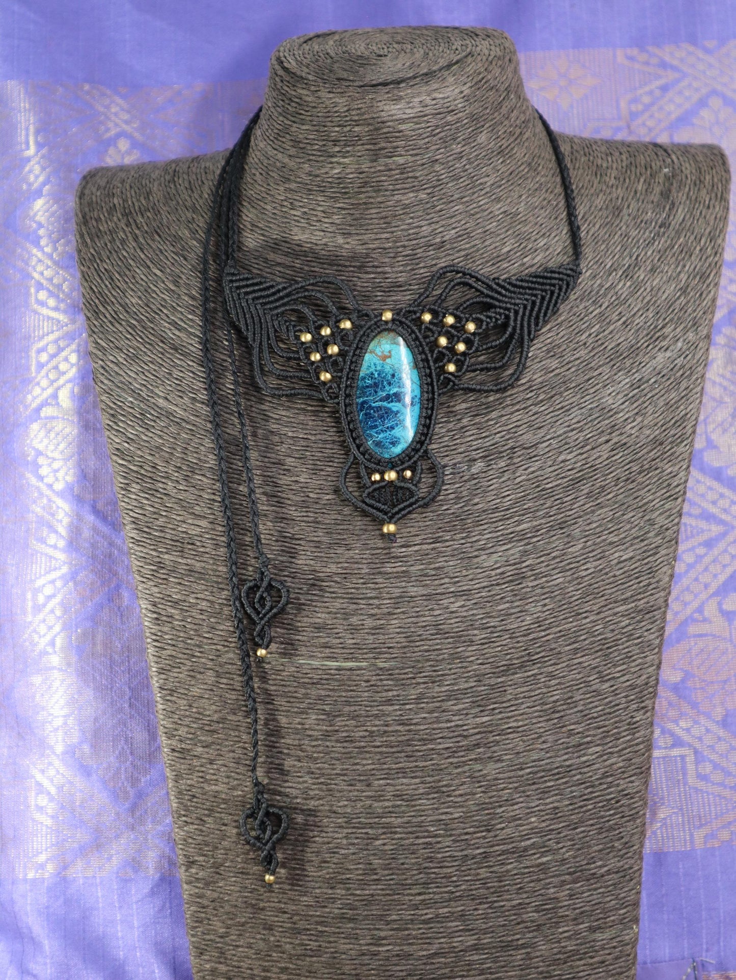 Chrysocolla Macrame Necklace brown: Boho Statement Jewelry for Women. Healing Crystal Choker, Elf Style, Brass Beads. Adjustable!
