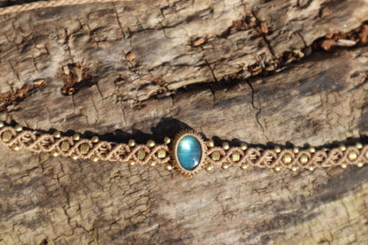 Beiges Macramee Chokerband mit Labradorit, Makramee Halsband, Choker, Festival, Elfenschmuck